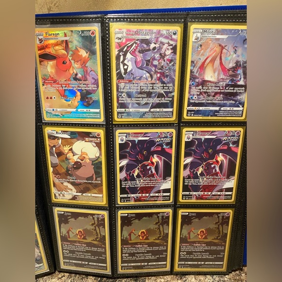 Pokémon Collection - Picture 5 of 16